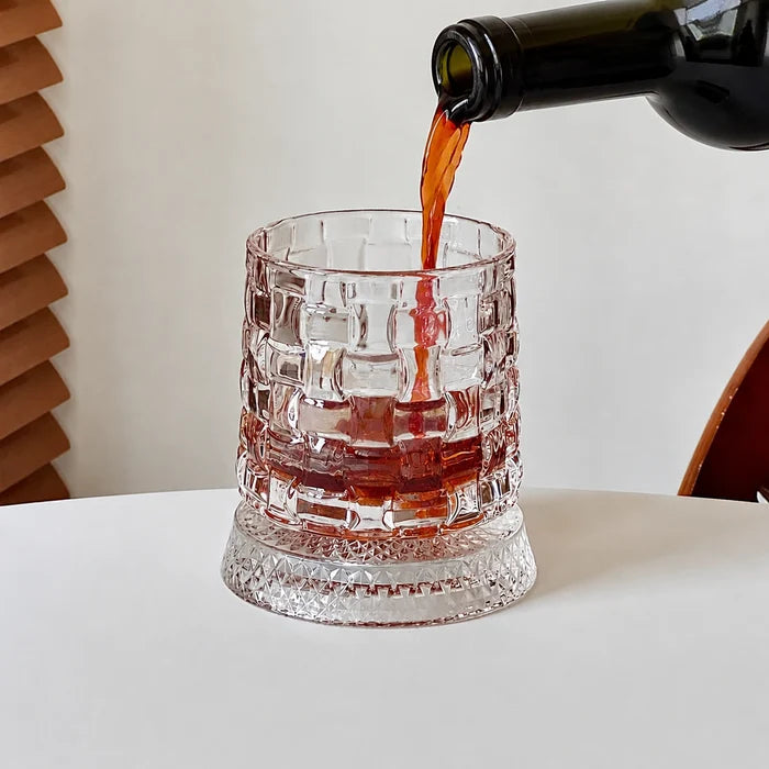 Mesmerizing Rotating Base Glasses
