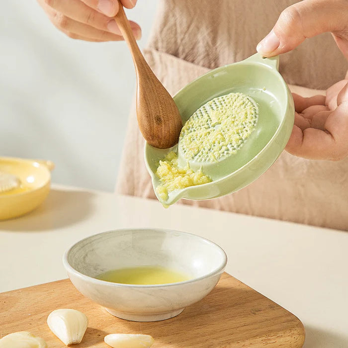 QuickGrate Easy Clean Kitchen Plate with Brush